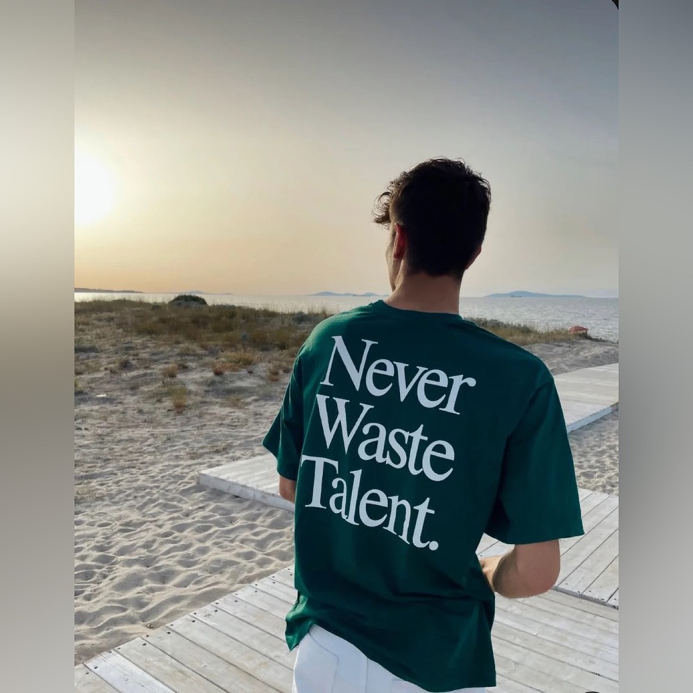 H&M “NEVER WASTE TALENT” TEE